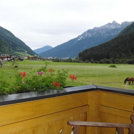 Luenerhof Vendégház Neustift im Stubaital Szoba fotó